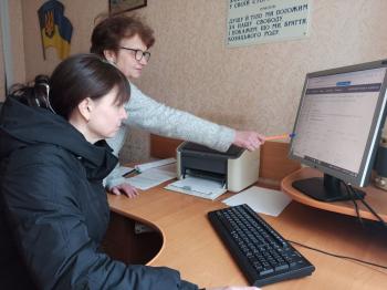 Як правильно задекларувати доходи навчали у Славутському ЦОПі 