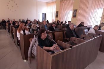 Дотримання вимог податкового законодавства та погашення податкового боргу обговорили на черговій сесії Славутської міської ради